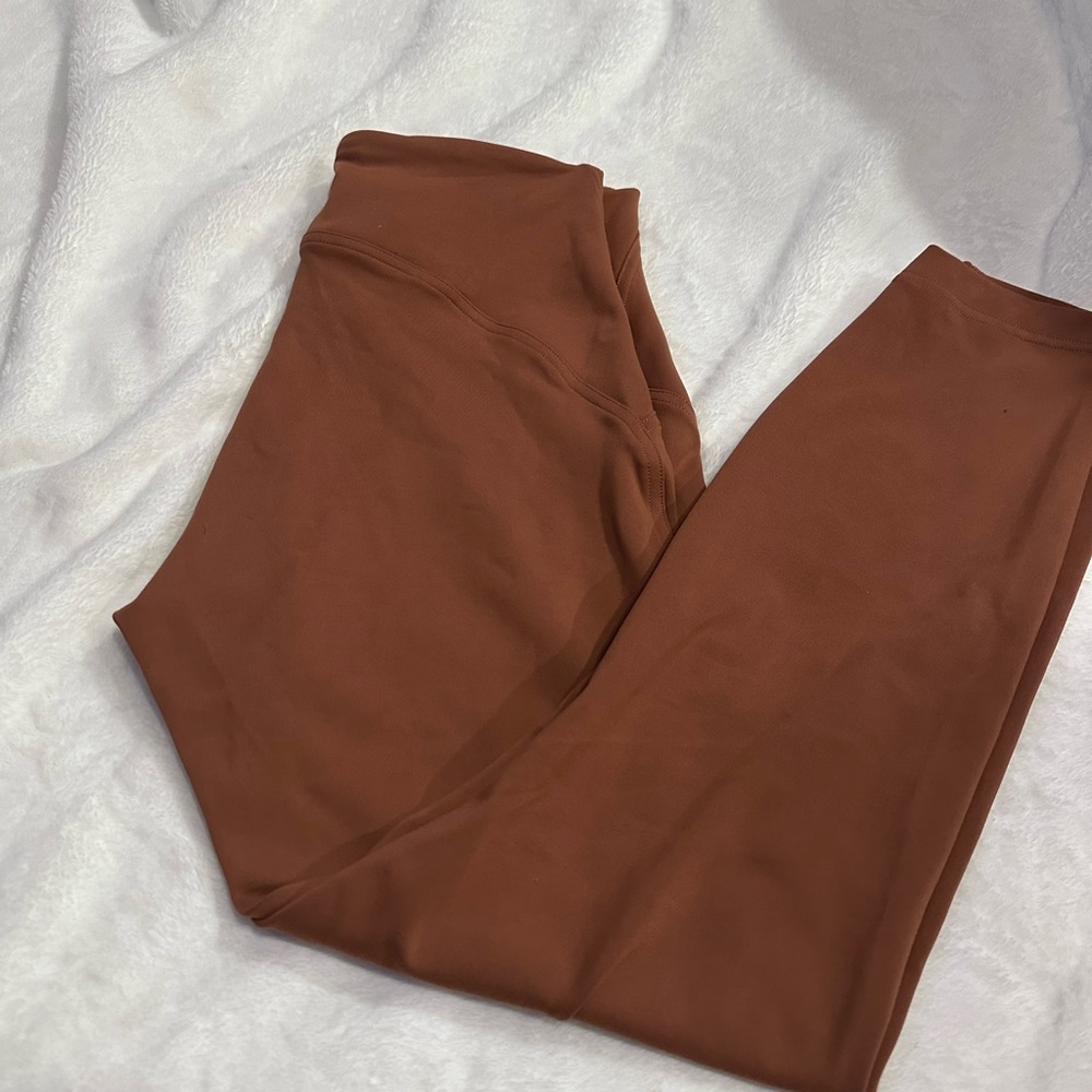 Lululemon leggings size 8